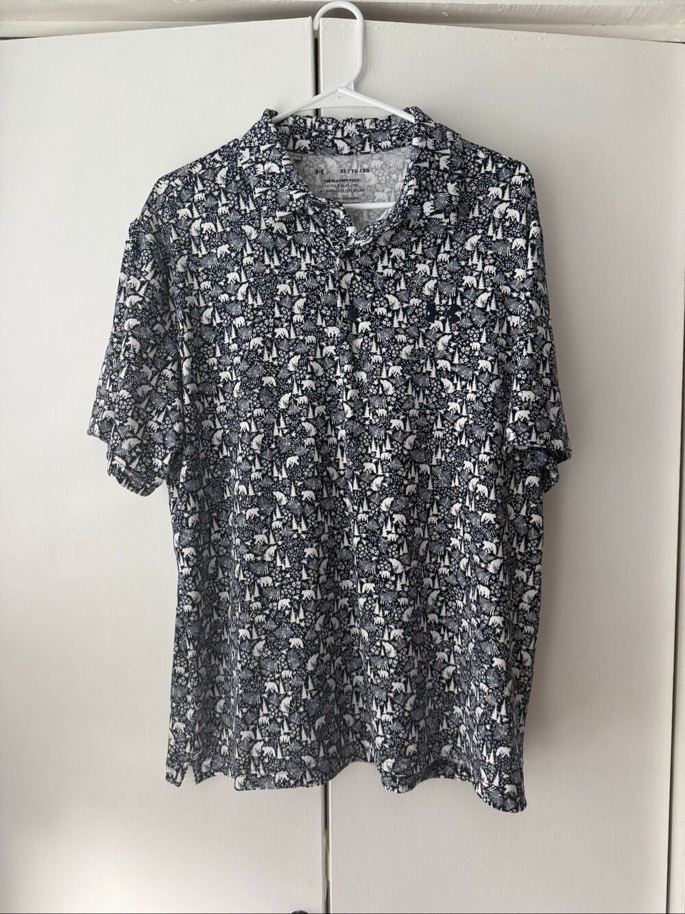 Under Armour Playoff Polo Men's XL Loose Navy White Bear Alaska Pattern Short Sl